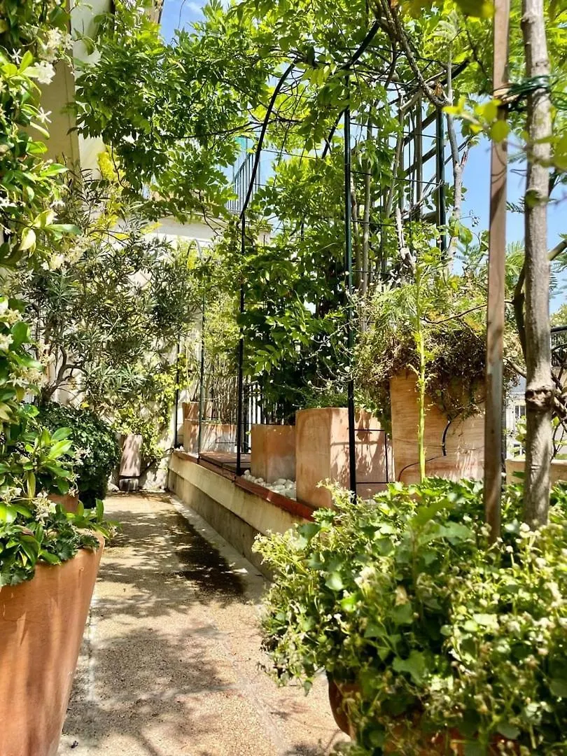 Guestready - Sejour Raffine Pres De La Tour Eiffel Apartment Paris France